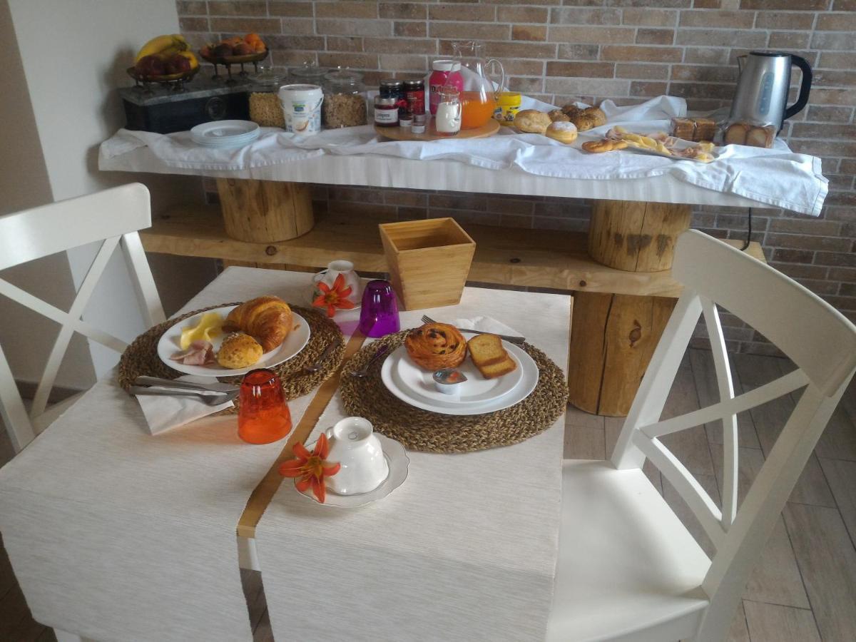 Bed and Breakfast Domus Florio - Humanitas Rozzano Пьеве-Эмануэле Экстерьер фото