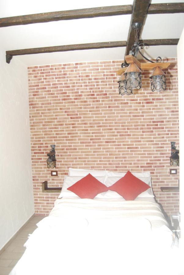 Bed and Breakfast Domus Florio - Humanitas Rozzano Пьеве-Эмануэле Экстерьер фото